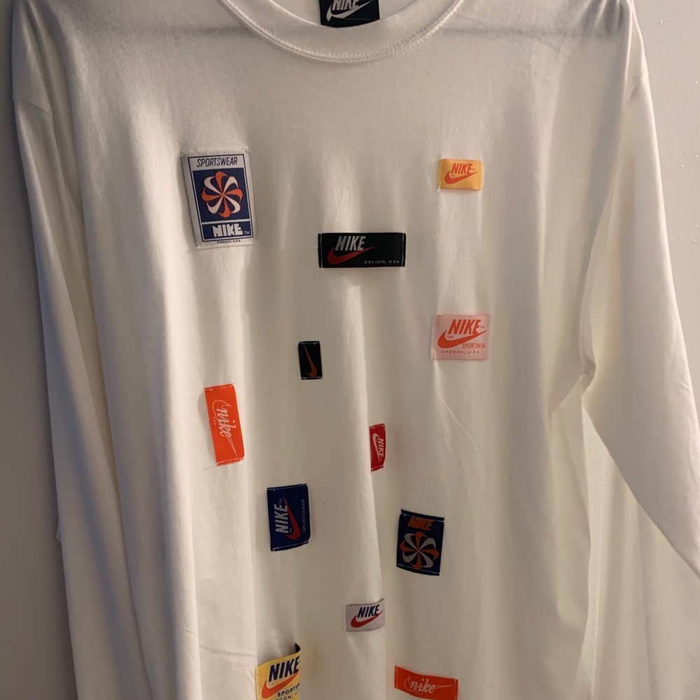 NIKE TOP WITH EMBROIDERED TAGS *RARE ITEM*